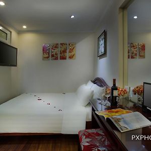 Classic Single Room